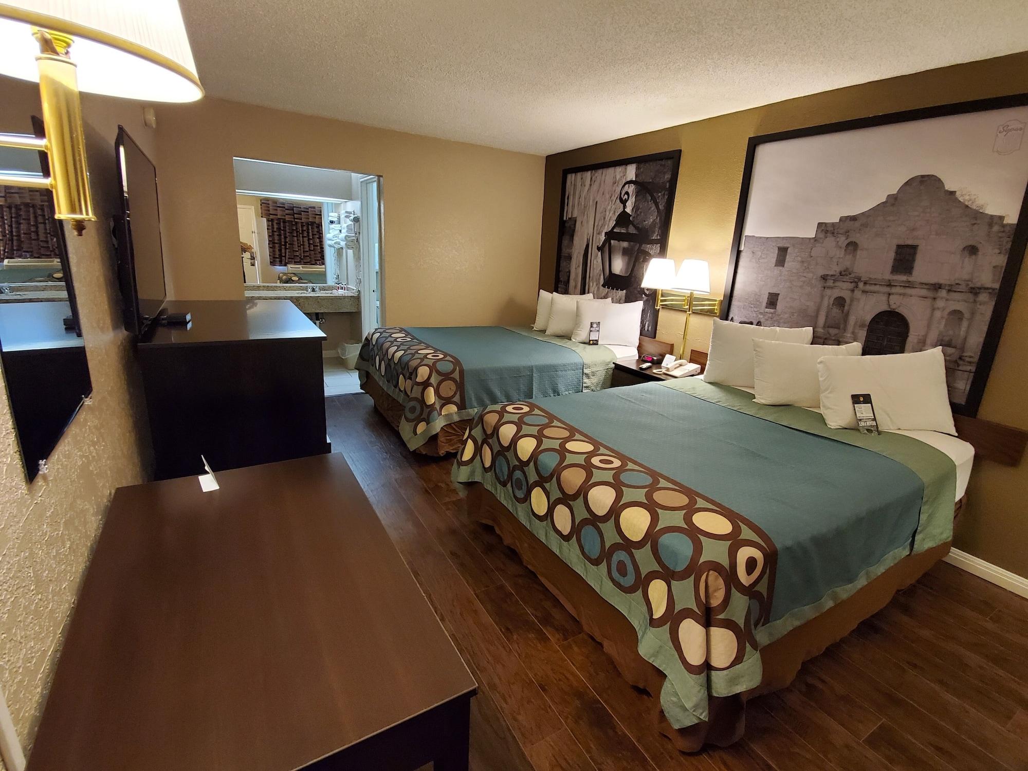 Отель Super 8 By Wyndham Abilene North Экстерьер фото